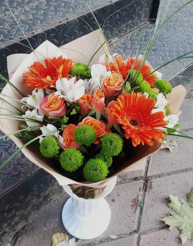 Букет цветов из: Герберы, Хризантемы, Альстромерии и Розы в Чайковском