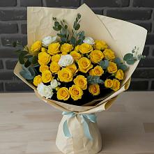 Букет цветов из:  Розы в Чайковском