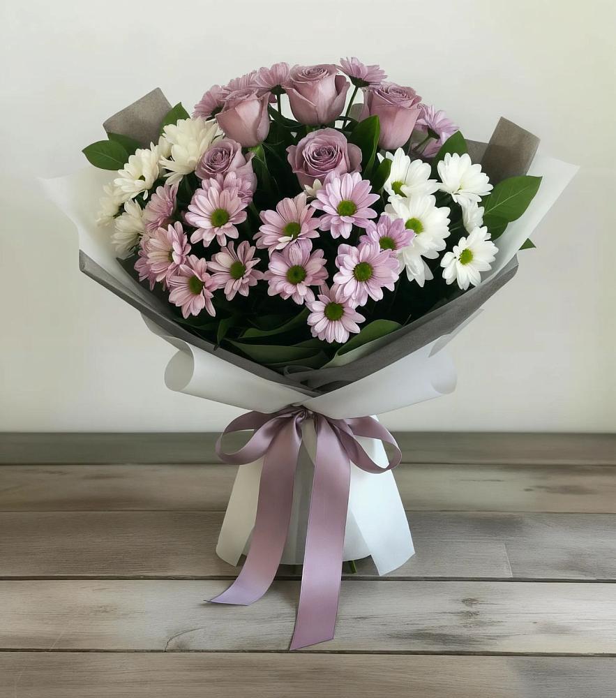 Букет цветов из: Хризантемы и Розы в Чайковском