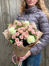 Букет цветов из:  Розы в Чайковском