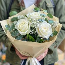 Букет цветов из:  Розы в Чайковском