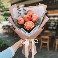 Букет цветов из:  Розы #REPLACE_PRED# Чайковском