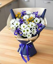 Букет цветов из:  Розы, Ирисы и Хризантемы в Чайковском