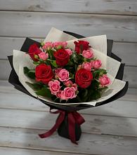 Букет цветов из:  Розы в Чайковском
