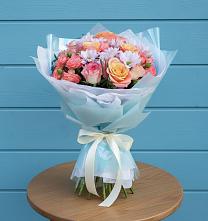 Букет цветов из:  Хризантемы и Розы в Чайковском