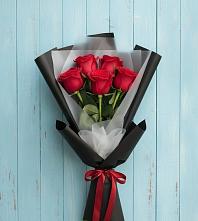 Букет цветов из:  Розы #REPLACE_PRED# Чайковском