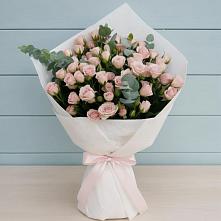 Букет цветов из:  Розы в Чайковском