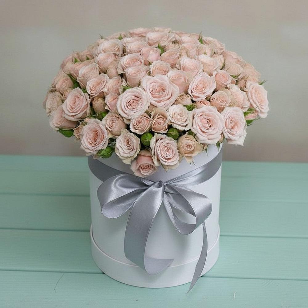 Цветочная композиция из Розы в шляпной коробке в Чайковском